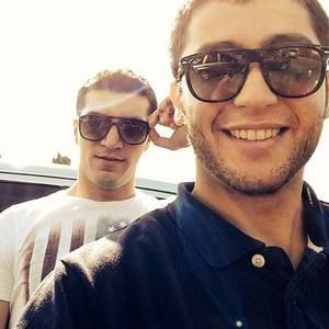 Meet your Posher, Bayram